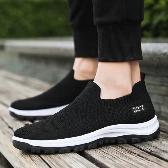 Spring Autumn Male Fashion Casual Shoes Flat knit Breathable Sneakers Soft lining lightweight fly weave Loafers