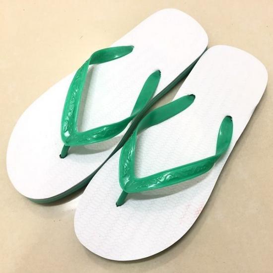 Customized Logo Men Flip-flops flat sandals beach slippers