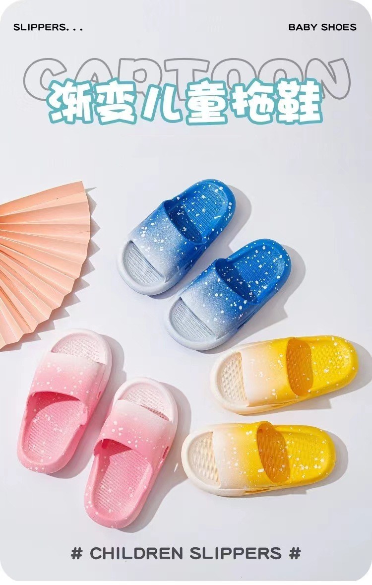 Bathrooms slide slippers