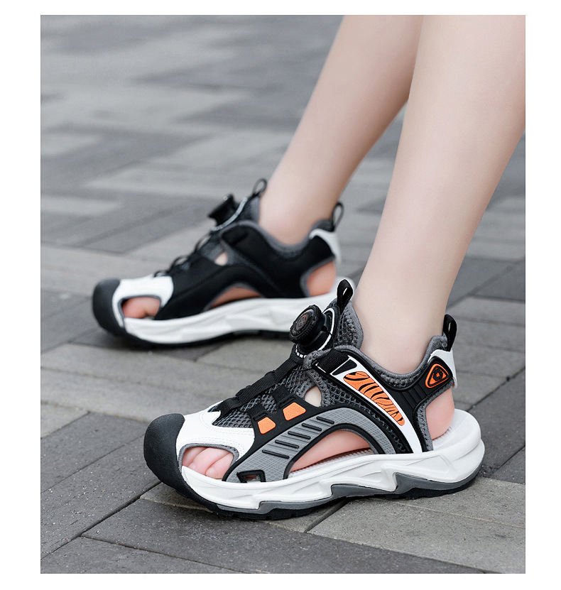 Kids' Sandals