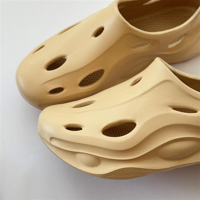 clogs shoes