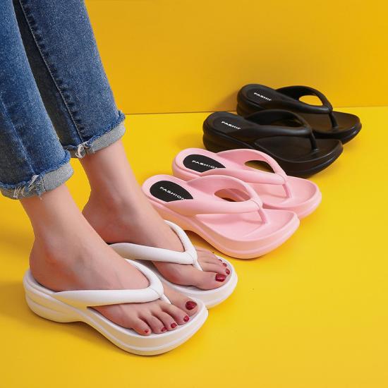 Outdoor Flip-flops Slippers Women Bathroom Slippers Summer Beach Flip Flops