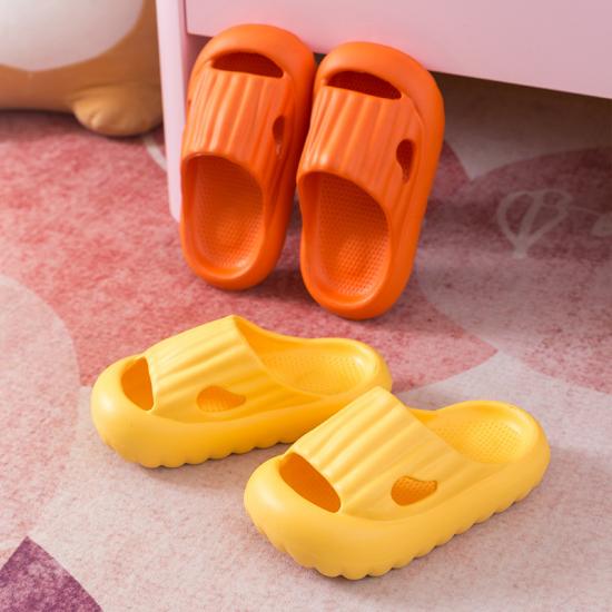 Kid's Non-slip Bathroom Solid Color Thick Sole Slippers