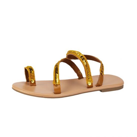 Women Wearing Beach Sandals Outside slipper